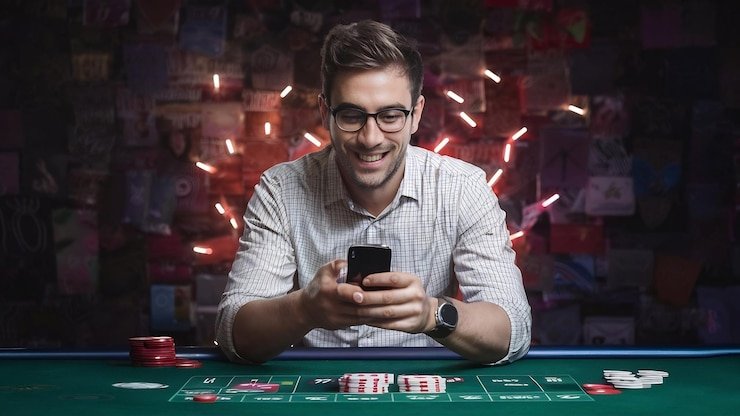 Tampilan antarmuka aplikasi kasino bola388 dengan permainan slot dan menu utama